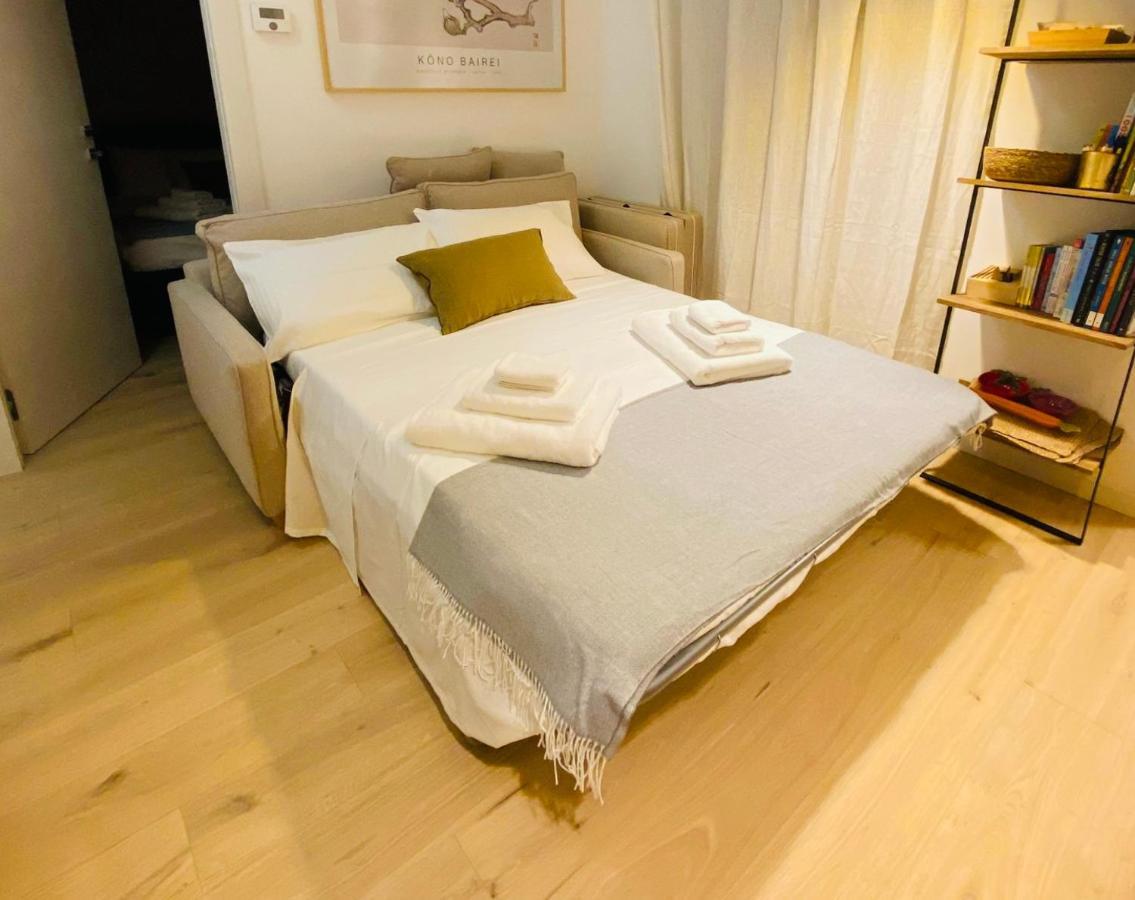 Piazzaborsa Charme Apartment Trieste Eksteriør billede